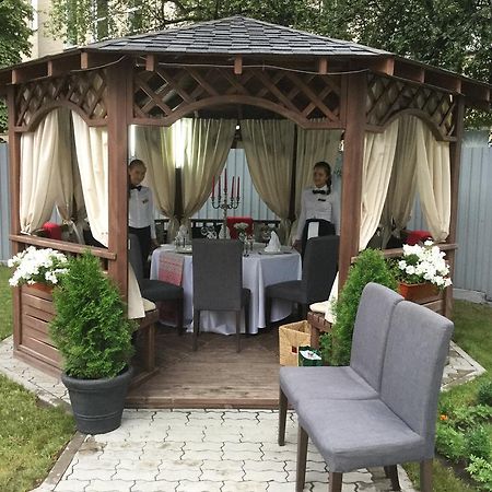 גומל Hotel Tsentralnaya מראה חיצוני תמונה