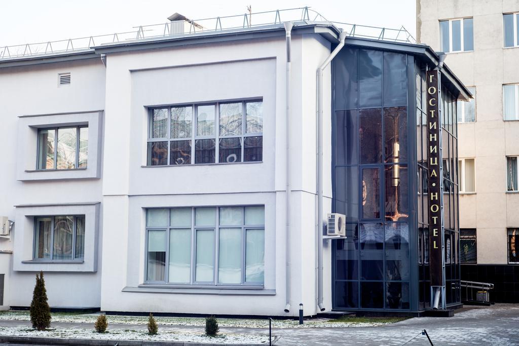גומל Hotel Tsentralnaya מראה חיצוני תמונה