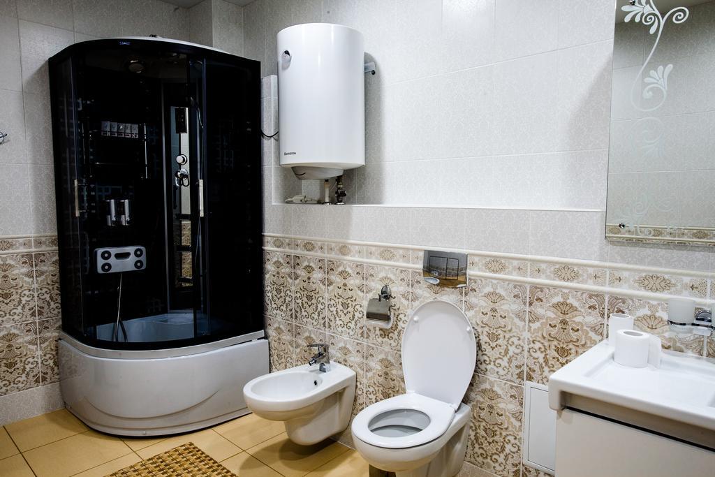 גומל Hotel Tsentralnaya מראה חיצוני תמונה